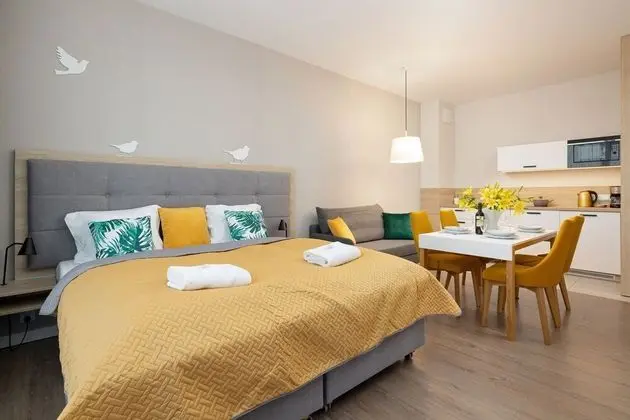 Stüdyo, Havuz Kullanımı, Plaj Kenarı