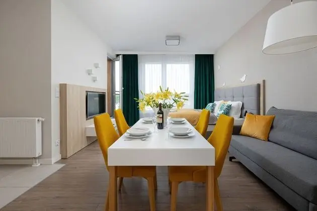 Stüdyo, Havuz Kullanımı, Plaj Kenarı