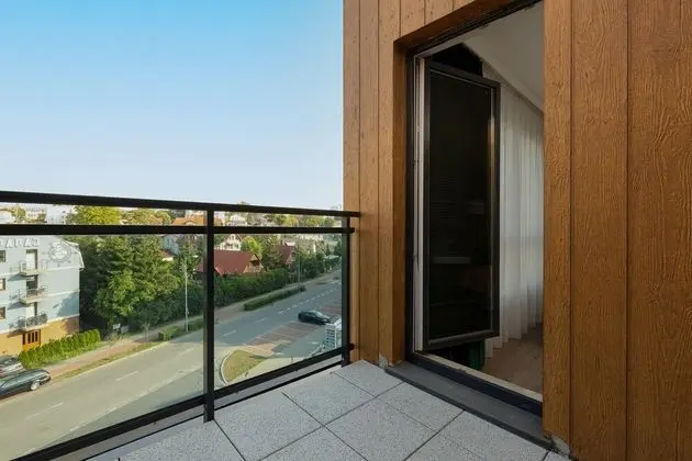 Stüdyo, Havuz Kullanımı, Plaj Kenarı