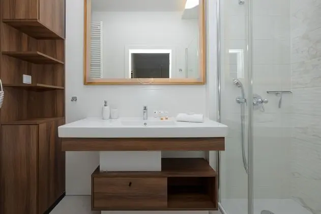 Stüdyo, Havuz Kullanımı, Plaj Kenarı