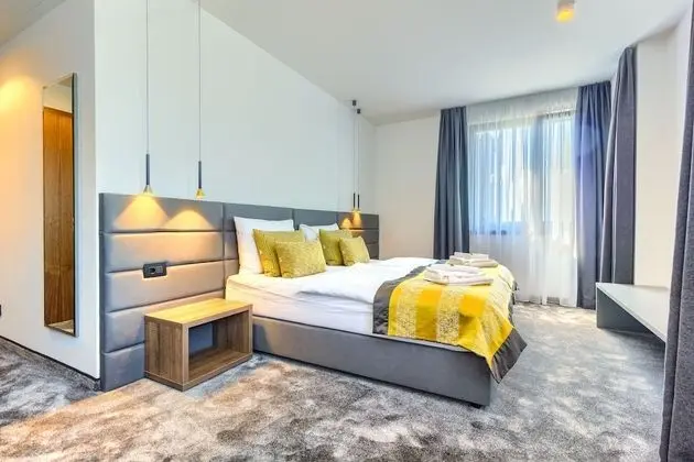Deluxe Tek Büyük veya İki Ayrı Yataklı Oda