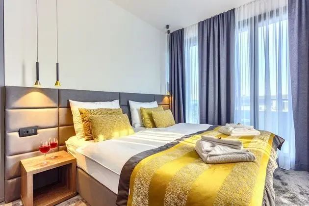Deluxe Tek Büyük veya İki Ayrı Yataklı Oda