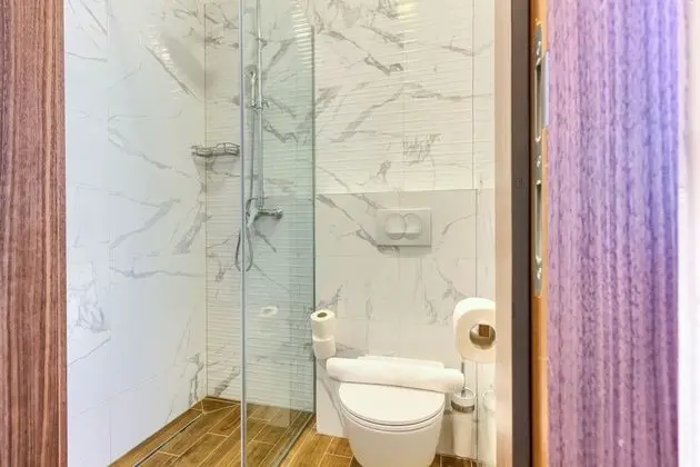 Deluxe Tek Büyük veya İki Ayrı Yataklı Oda