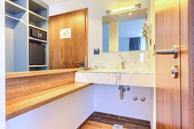 Deluxe Üç Kişilik Oda