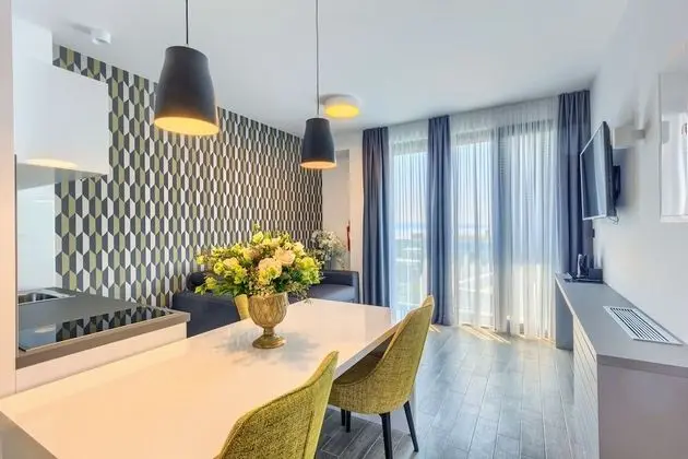 Luxury Apart Daire, 1 Yatak Odası, Sıcak Su Havuzu