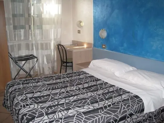 Oda, 1 Çift Kişilik Yatak