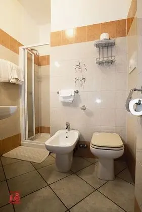 Oda, 2 Tek Kişilik Yatak