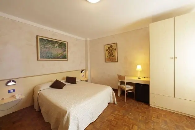 Standard Üç Kişilik Oda, Ek Bina (1st or 2nd floor - no elevator)