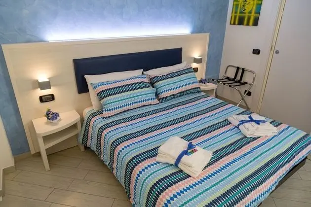 Superior Tek Büyük Yataklı Oda