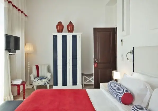 Comfort Tek Büyük veya İki Ayrı Yataklı Oda