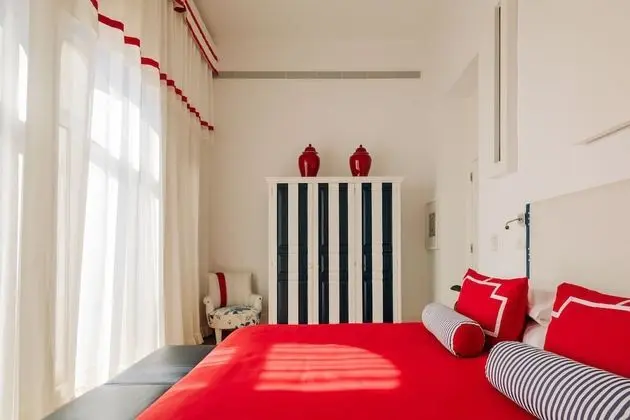 Comfort Tek Büyük veya İki Ayrı Yataklı Oda