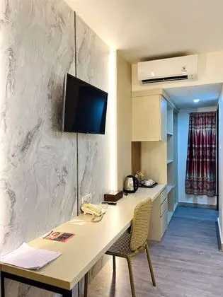 Deluxe Tek Büyük Yataklı Oda