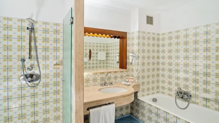 Junior Süit, Balkon, Deniz Manzaralı