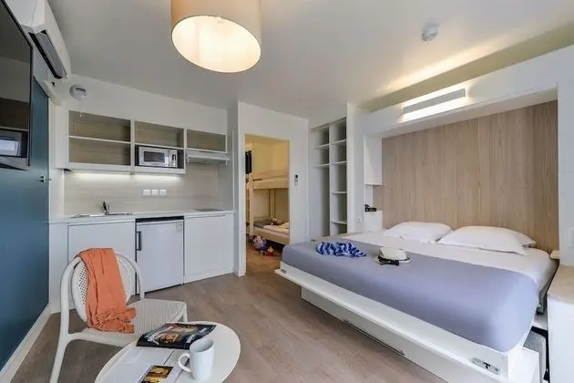 Premium Dubleks, Teras