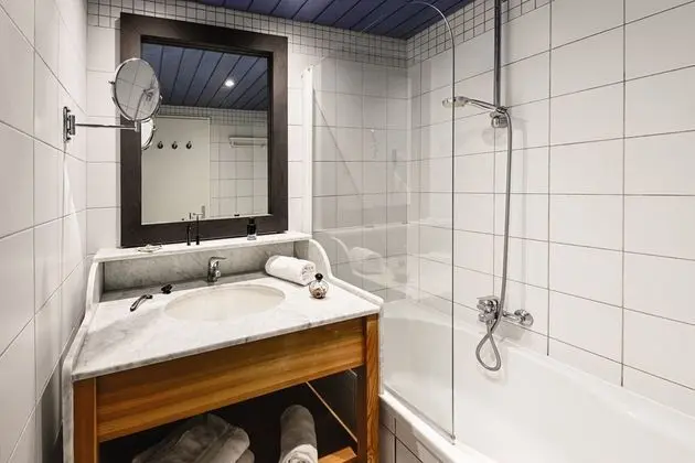 Premium Tek Büyük Yataklı Oda, Balkon, Dağ Manzaralı