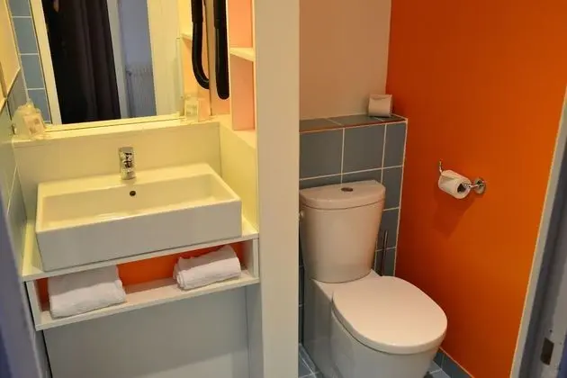 Comfort İki Ayrı Yataklı Oda