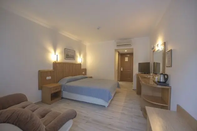 Deluxe Tek Büyük veya İki Ayrı Yataklı Oda, 1 Yatak Odası