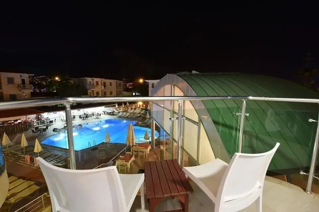 Deluxe Tek Büyük veya İki Ayrı Yataklı Oda, 1 Yatak Odası