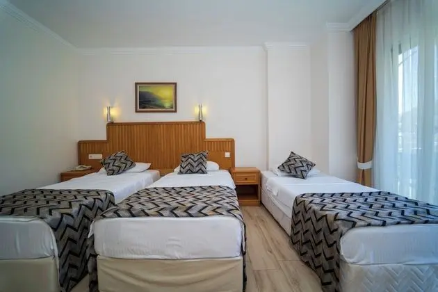 Deluxe Tek Büyük veya İki Ayrı Yataklı Oda, 1 Yatak Odası