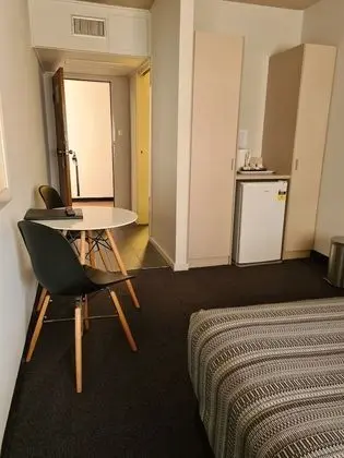Oda, 1 Büyük (Queen) Boy Yatak (Queen, Modern Ensuite)