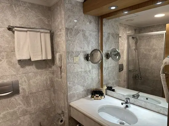 Comfort Kara Manzaralı Club Oda