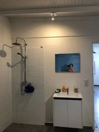 Chambre, 1 lit Queen avec douche intégrée