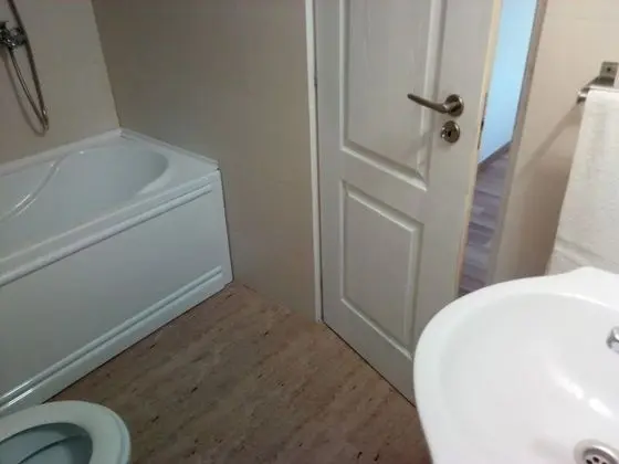 Family Dört Kişilik Oda, Birden Çok Yatak, Özel Banyo, Avlu Manzaralı