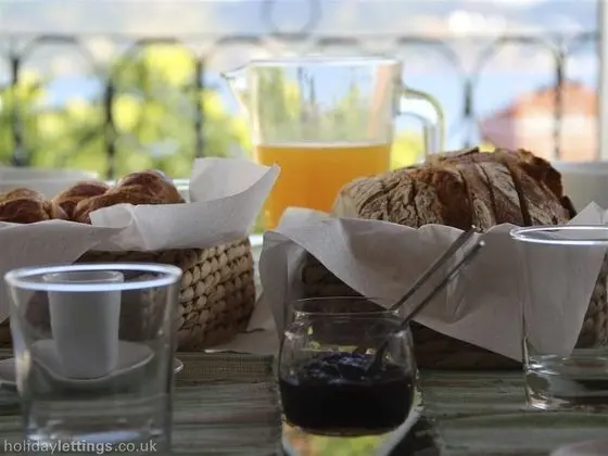 Apart Daire, 2 Yatak Odası, Nehir Manzaralı