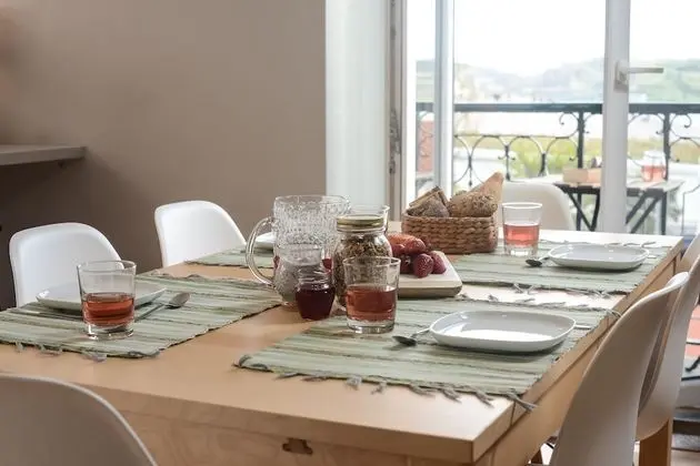 Apart Daire, 3 Yatak Odası, Nehir Manzaralı