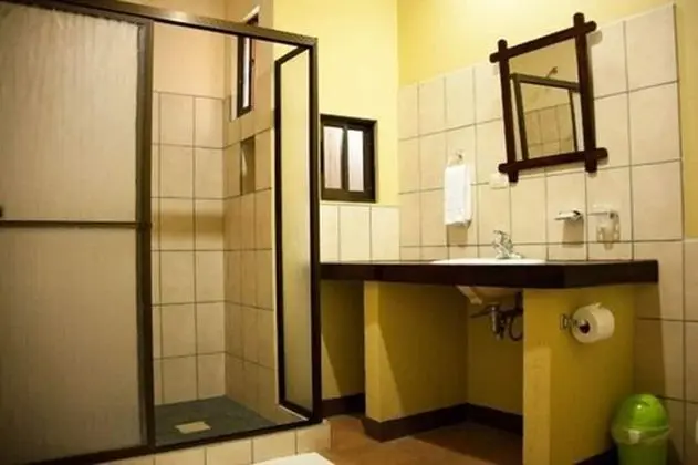 Tek Büyük Yataklı Oda, Bahçe Manzaralı