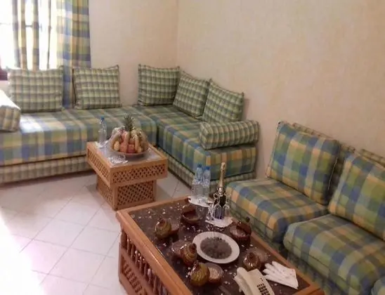 Süit, 1 En Büyük (King) Boy Yatak, Havuz Manzaralı