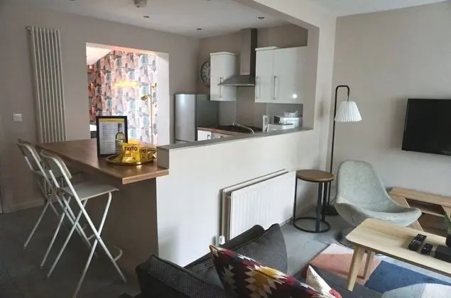 Apart Daire, Özel Banyo (Belfast Corporate House)