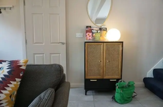 Apart Daire, Özel Banyo (Belfast Corporate House)