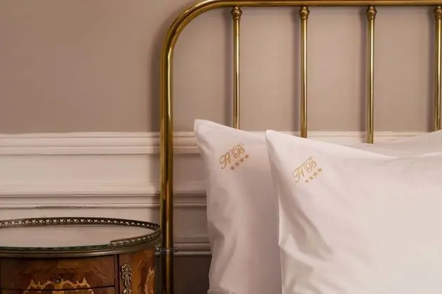 Classic Tek Büyük Yataklı Oda