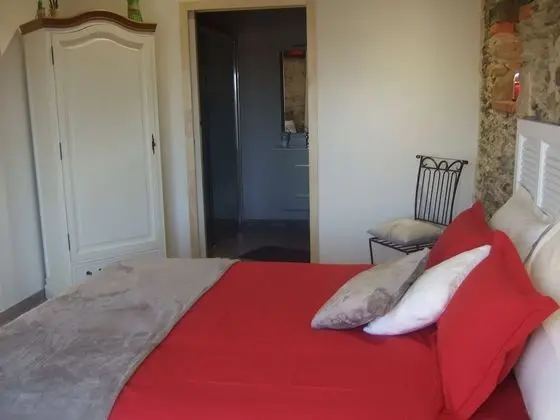 Tek Büyük Yataklı Oda (La Bergerie)