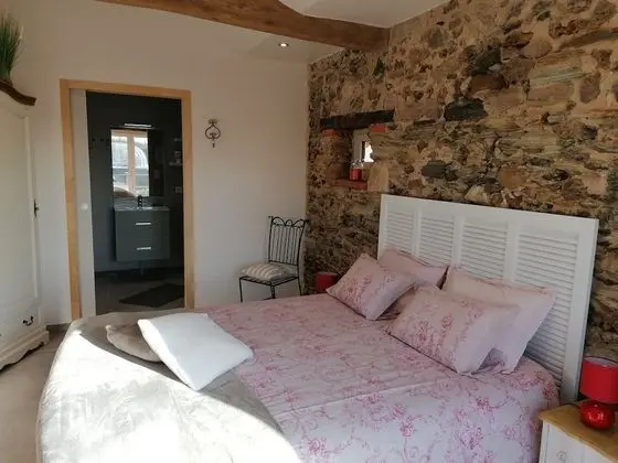 Tek Büyük Yataklı Oda (La Bergerie)