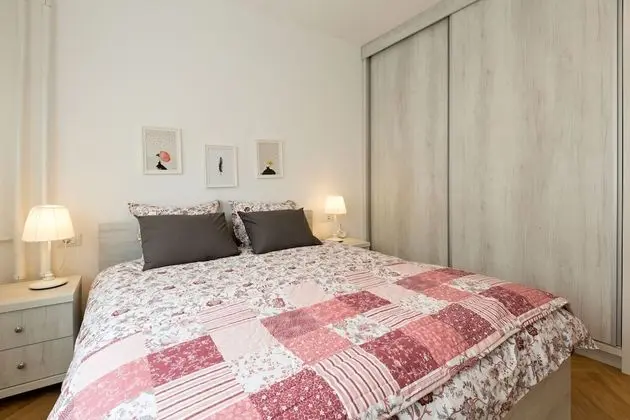 Deluxe Apart Daire, Bahçe Manzaralı