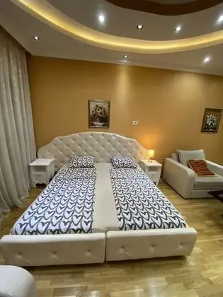 Deluxe Stüdyo Süit