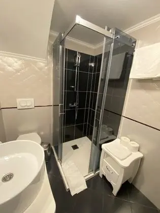 Deluxe Stüdyo Süit