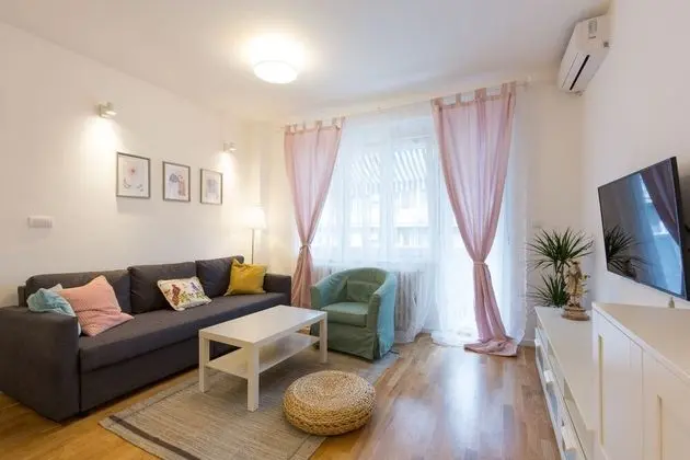 Deluxe Apart Daire