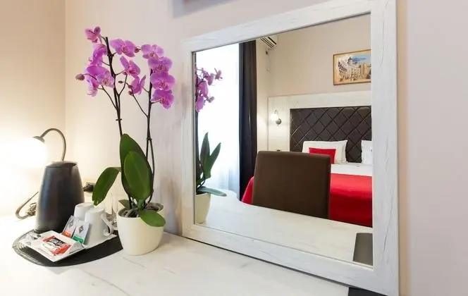 Comfort Double or Twin Room (20% off in the restaurant)