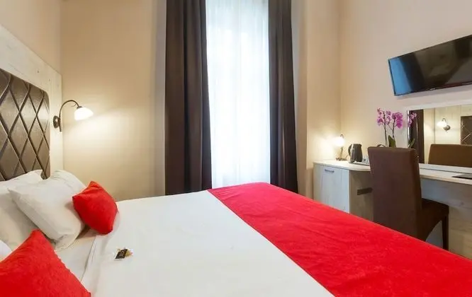Comfort Double or Twin Room (20% off in the restaurant)