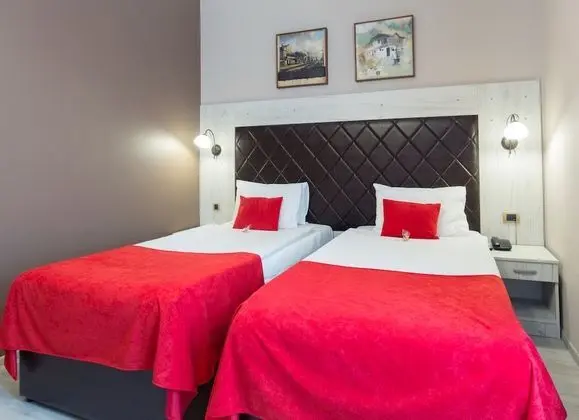 Comfort Double or Twin Room (20% off in the restaurant)