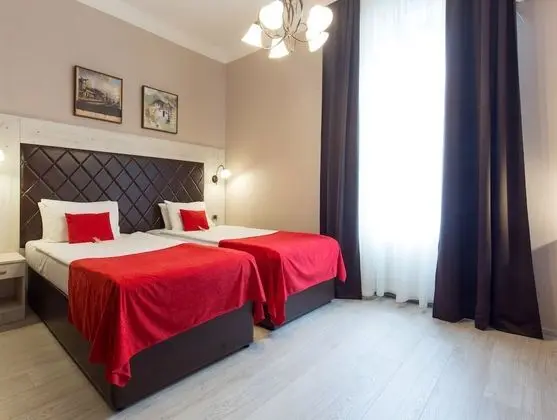 Comfort Double or Twin Room (20% off in the restaurant)