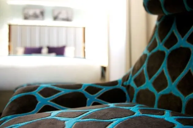 Luxury Tek Büyük Yataklı Oda