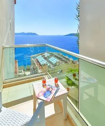 Triple, Kısmi Deniz Manzaralı