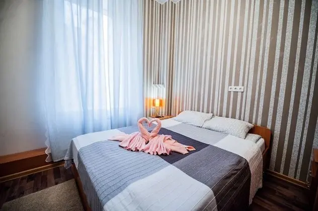 Standard Tek Büyük Yataklı Oda