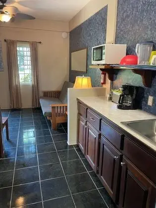 Belize Budget Suites #01