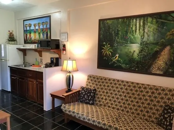 Belize Budget Suites #01
