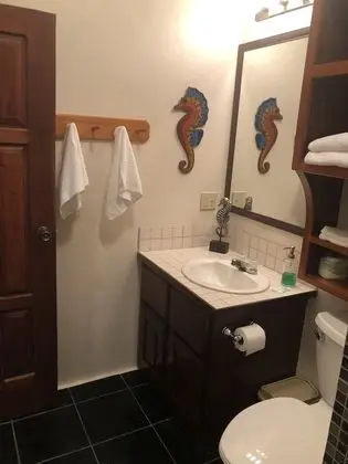 Belize Budget Suites #01